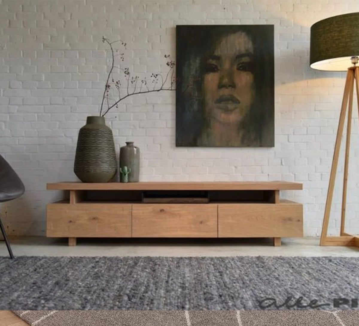 TV Unit – Beige, 40 x 40 x 180 cm | TT41